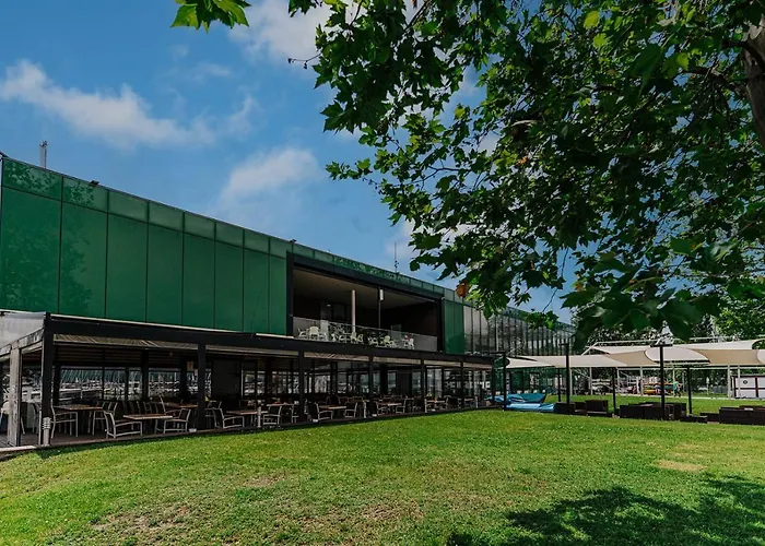 公寓 Butique 巴拉通雷勒